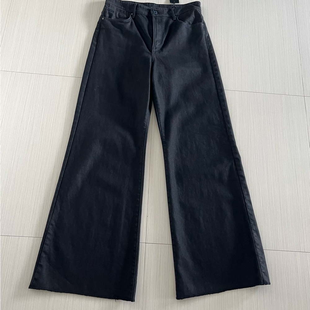 Modern Black hi waist Wide-Leg Jeans